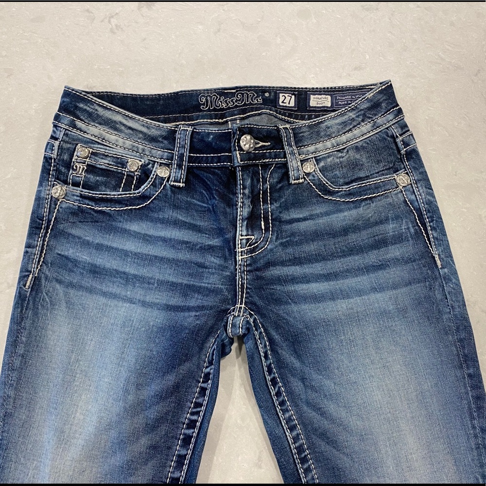 Miss Me Bootcut light/medium wash denim jeans